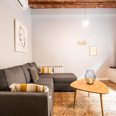 E1mal1079- Fantastic 2br Flat In The Center Apartament Barcelona